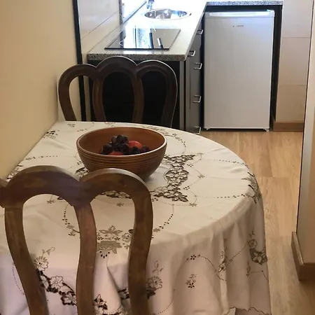 Retiro Dos Cedros - Adega Apartment