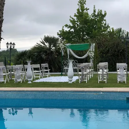 Retiro Dos Cedros - Adega Apartment