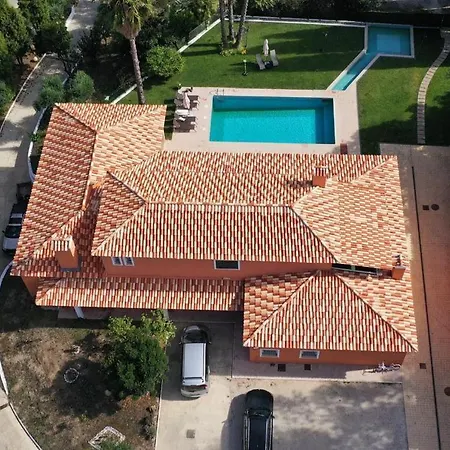 Retiro Dos Cedros - Adega Apartment *